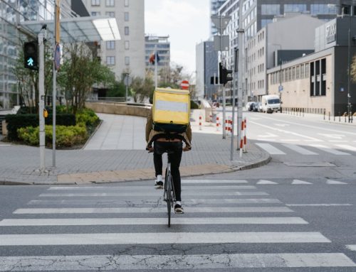 1000Farmacie e Just Eat: la consegna a domicilio si estende anche ai prodotti Health & Beauty