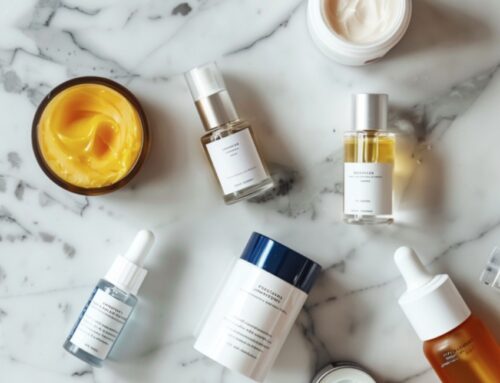 Cinque italiani su dieci utilizzano prodotti skincare e il 45% li applica quotidianamente. L’indagine dell’EngageMinds Hub